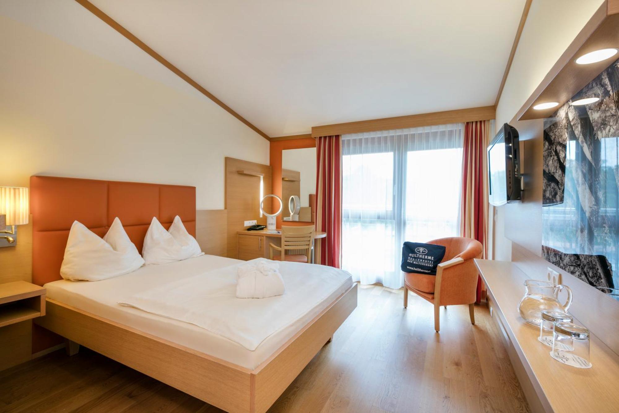 Heilthermen Resort バート・ヴァルタースドルフ 部屋 写真